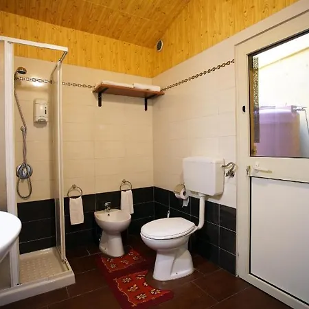 Semesterbostad Luxury Golden Dreams *